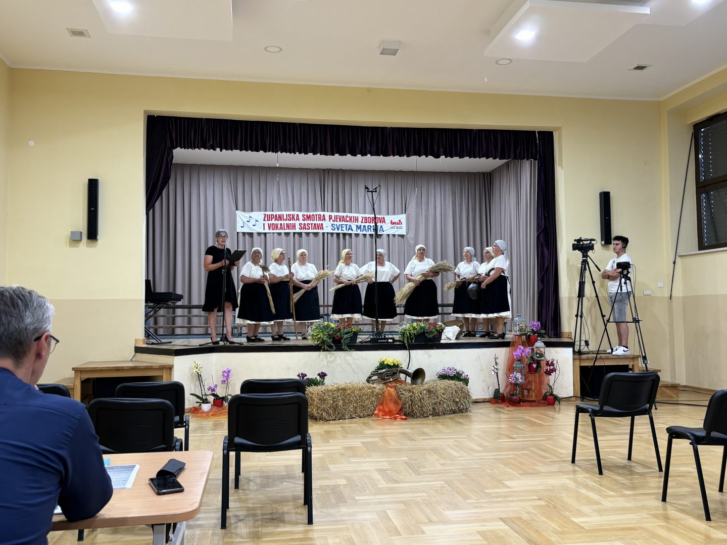 Ženska vokalna skupina KUU "Društvo žena Gornji Kraljevec"