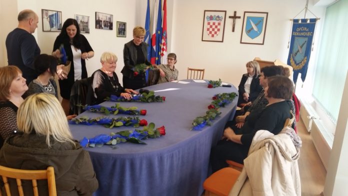 Žene u politici i društvu Dekanovec