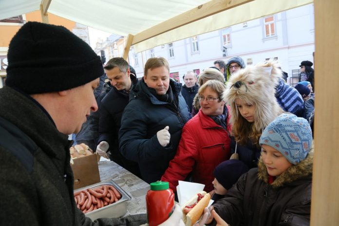 Advent u gradu Zrinskih Advent u gradu Zrinskih