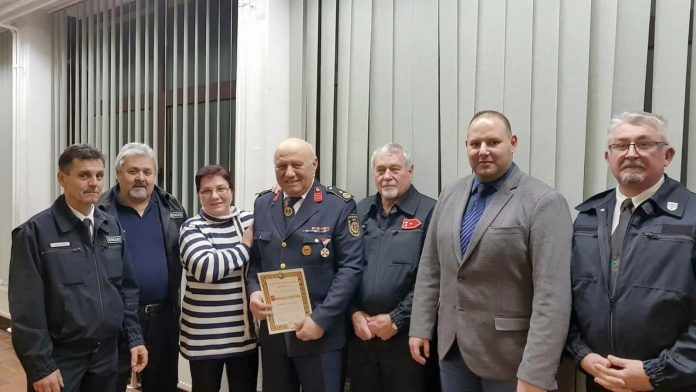 Andrija Ilijaš počasni predsjednik DVD-a Hodošan s kolegama vatrogascima iz Mađarske