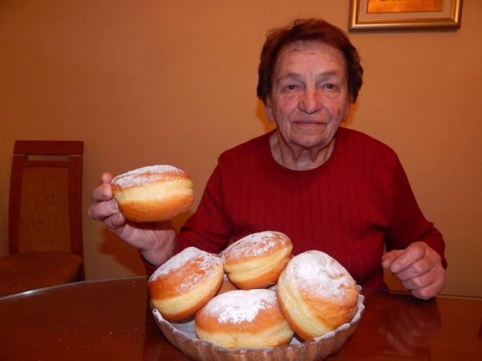 Krafne bake Ane Jakopić Ana Jakopić