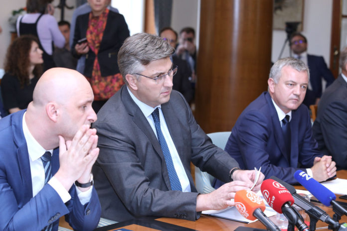 Tomislav Tolušić Andrej Plenković Darko Horvat Foto: Patrik Macek/PIXSELL