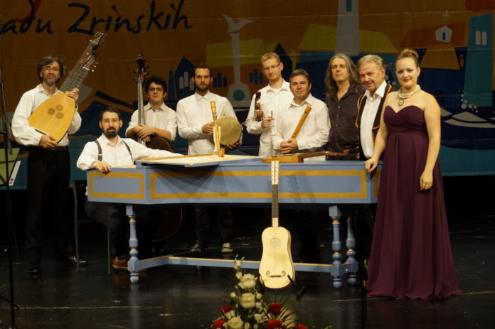 Ansambl Capella Zriniana donio je krasno glazbeno ozračje u grad Zrinskih Ansambl Capella Zriniana donio je krasno glazbeno ozračje u grad Zrinskih