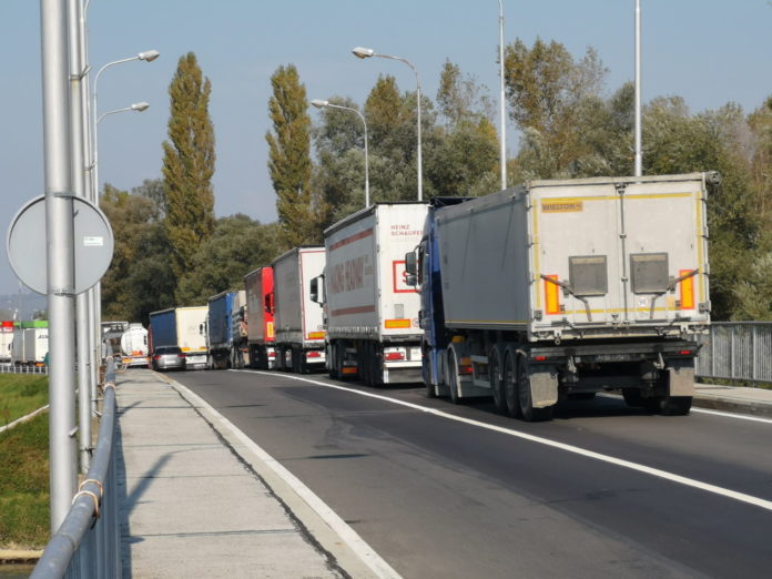 kamioni-Mursko-Središće-granični-prijelaz-gužva