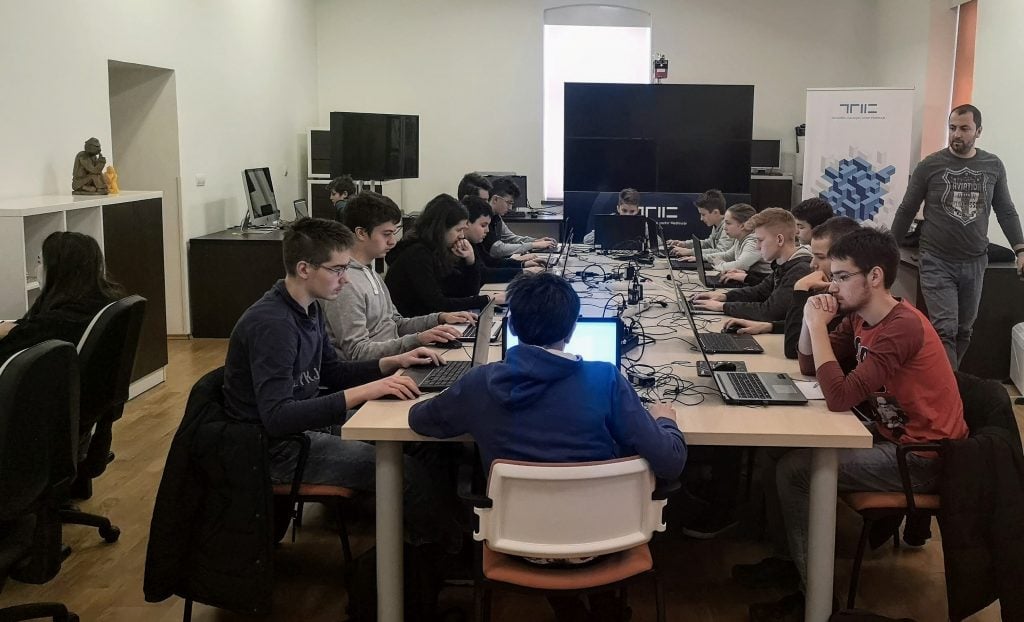 3. kolo Hrvatskog natjecanja u informatici: Iznimni rezultati ...