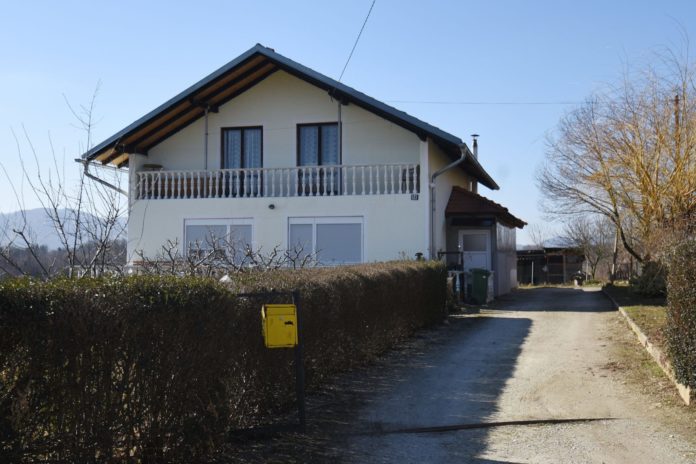 Dubravec: U kući pronašli mrtvo novorođenče