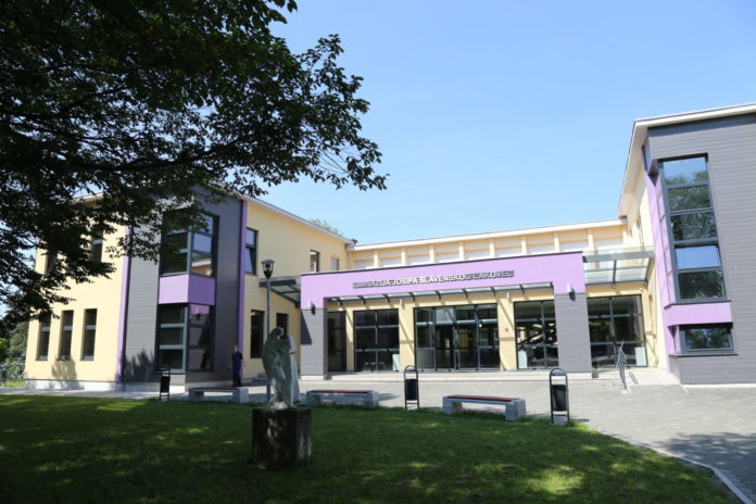 gimnazija