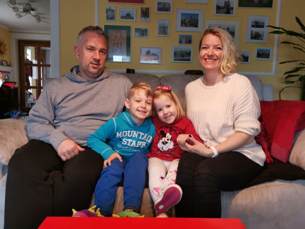 Obitelj Lehkec, otac Elvis, majka Vlatka, brat Tristan i mala Luka