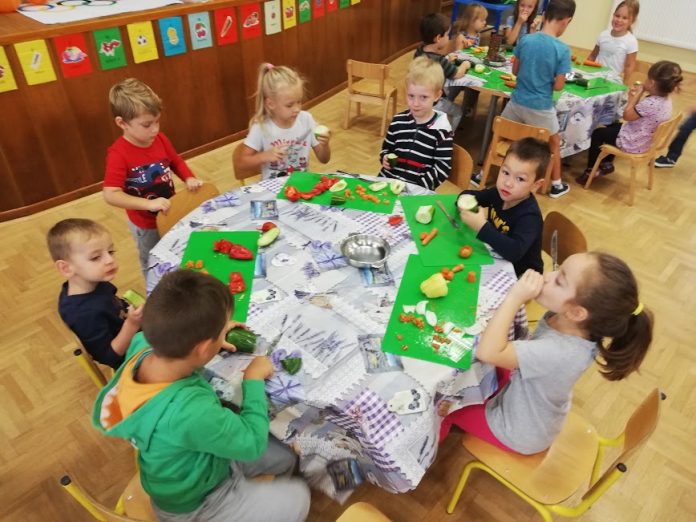 Dječji vrtić pčelice (2) Dječji vrtić pčelice (2)