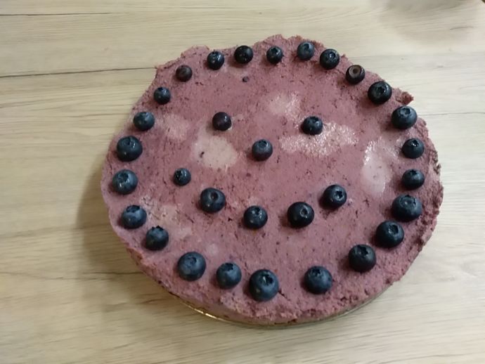 Sirova torta od borovnica