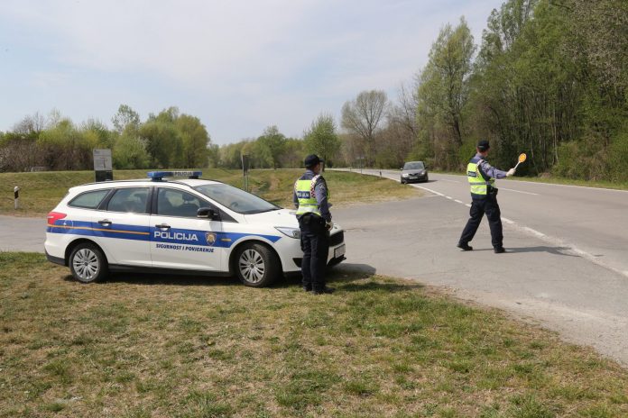 policija korona12