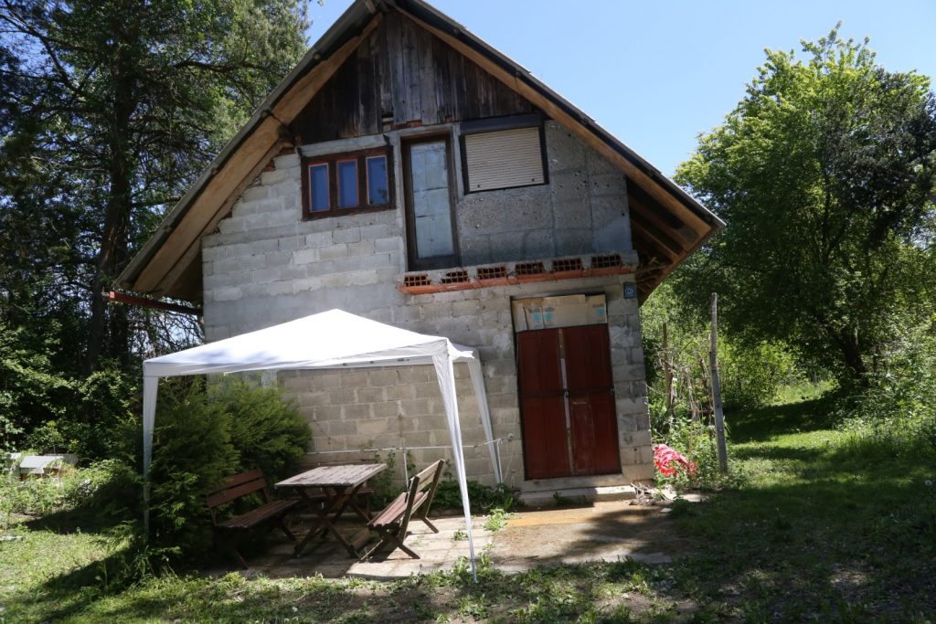 Mjesto ispred kojeg se dogodio sukob