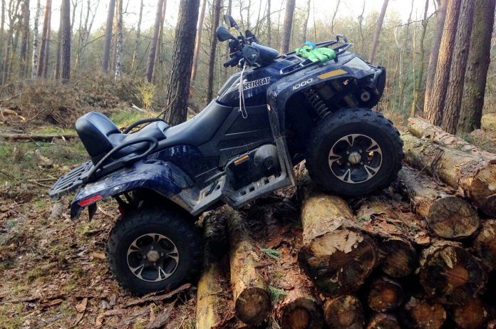 quad četverocikl