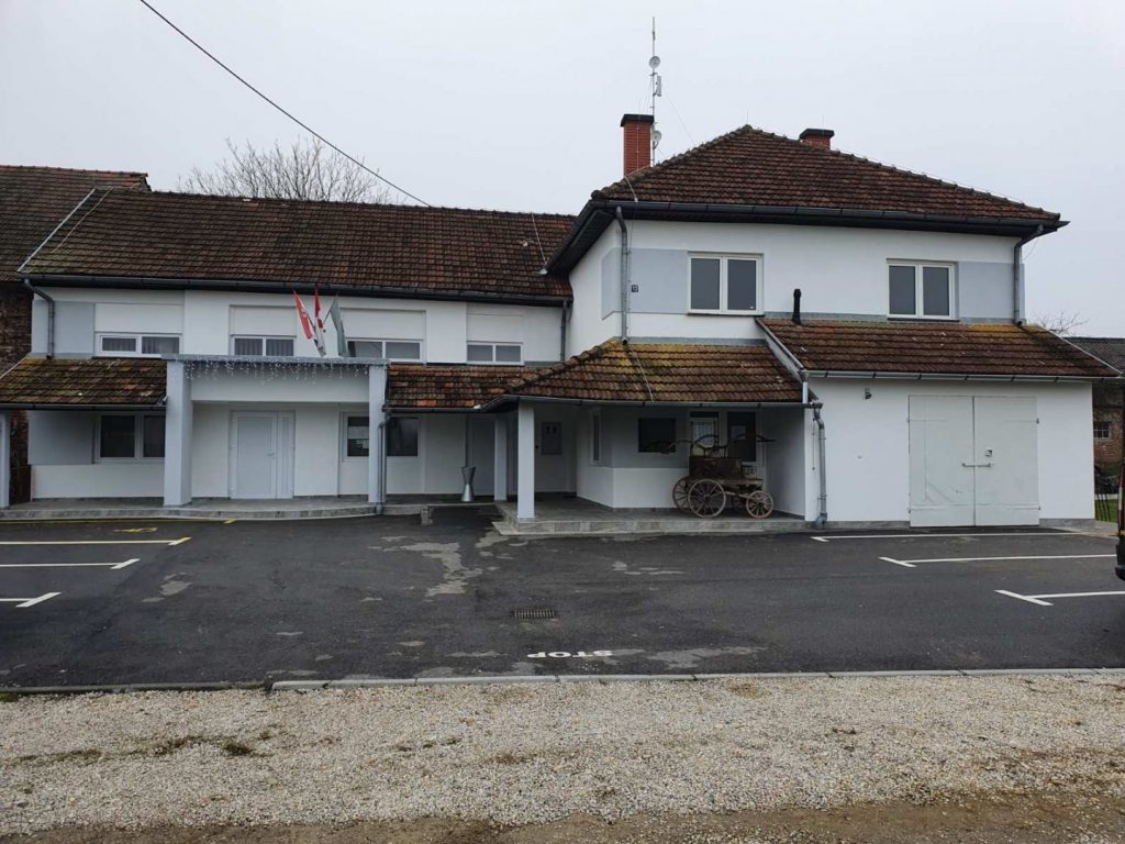 društveni dom hlapičina