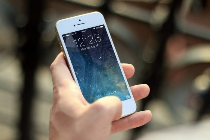 mobitel iphone