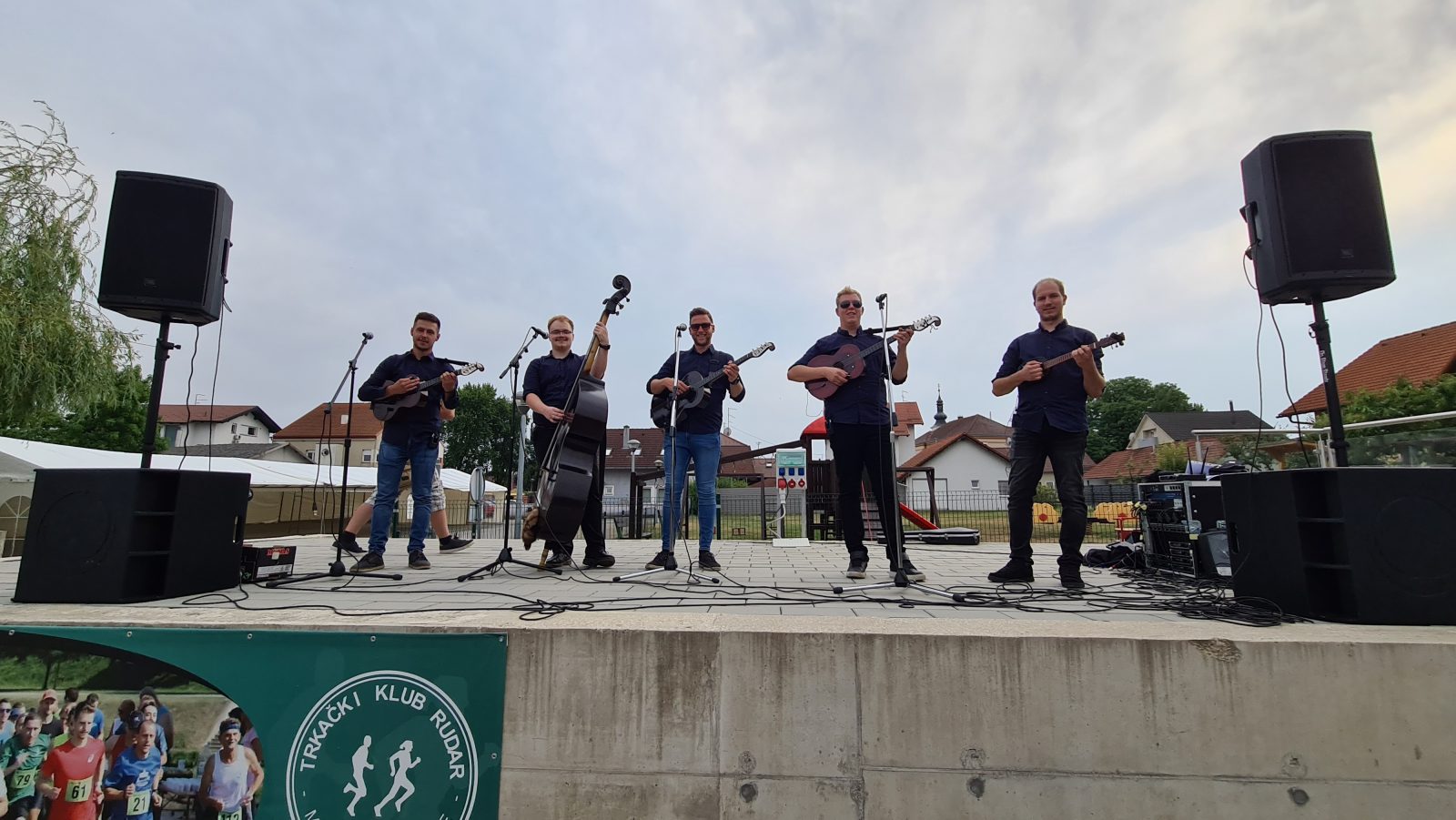 Tamburaški sastav Prim oduševio Središćance