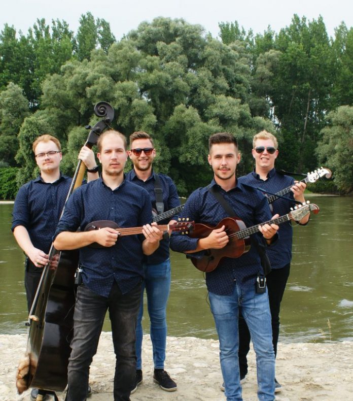 Tamburaški sastav Prim pjesmama publiku dira ravno u srce mnovine.hr