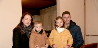 Obitelj Bašnec: Dejan, Nataša, Lana i Ivan odlučili su ostati u Goričanu kupivši staru kuću u centru koju renoviraju