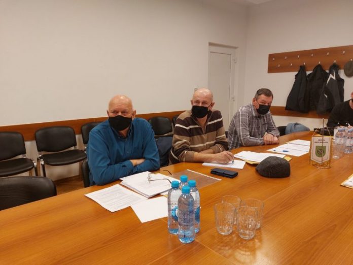 Oporbeni vijećnici Boris Resman, Željko Dvanajščak i Franjo Kovačić na sjednici 14. prosinca 2021.