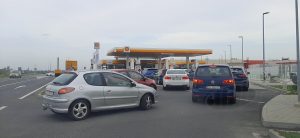 Gužva na benzinskim postajama
