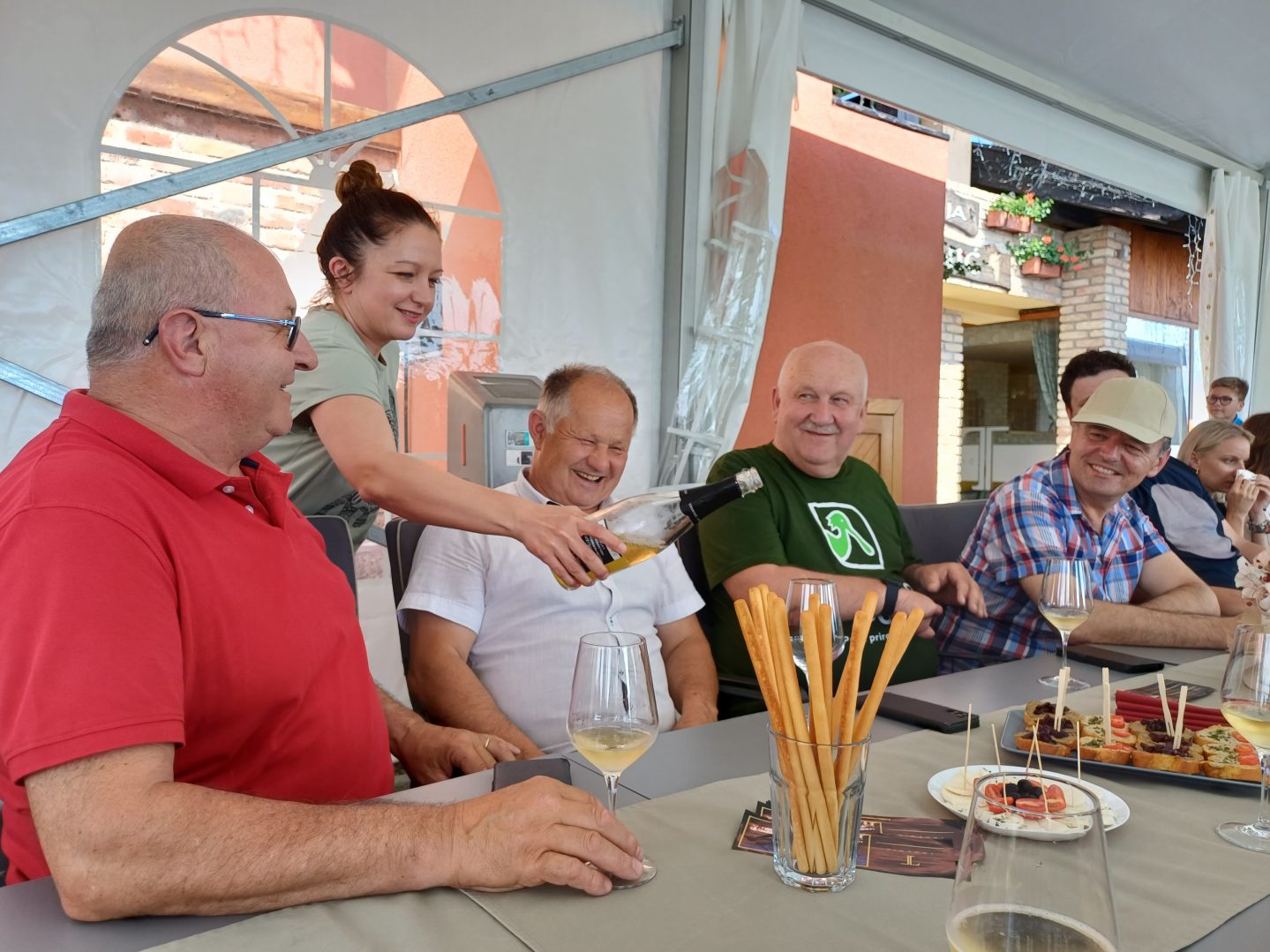 U Vinariji Trdenić