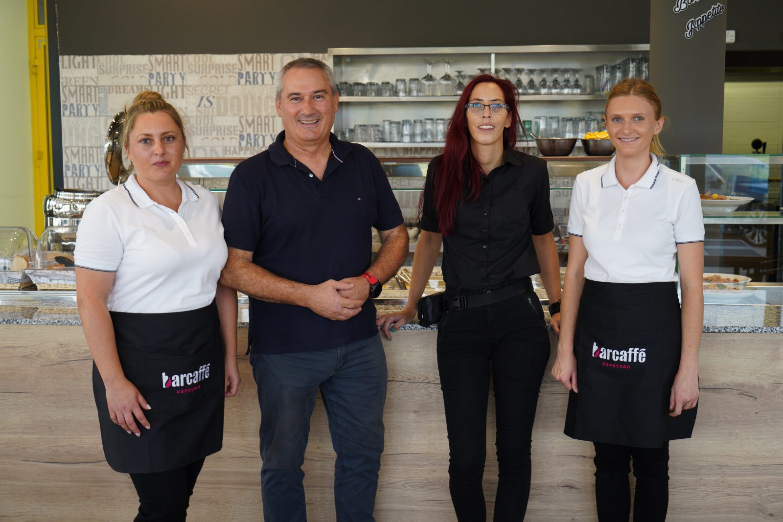 Ljubazno osoblje Menze dočekat će Vas sa smiješkom