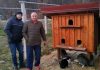 Supružnici Vanja i Alen Veseli i prijatelj Dario Bajzek brinu o napuštenim macama, napravili su im i nastambu