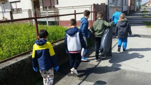 Učenici Područne škole Cirkovljan priključili su se „Eko akciji proljetnog čišćenja – Za ljepši grad“, te očistili okoliš.