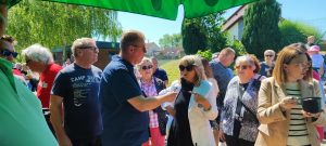 Žiri kulinarskog natjecanja isprobava jela