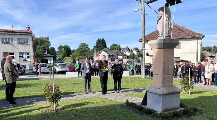 polaganje vijenaca u Svetoom Martinu na Muri