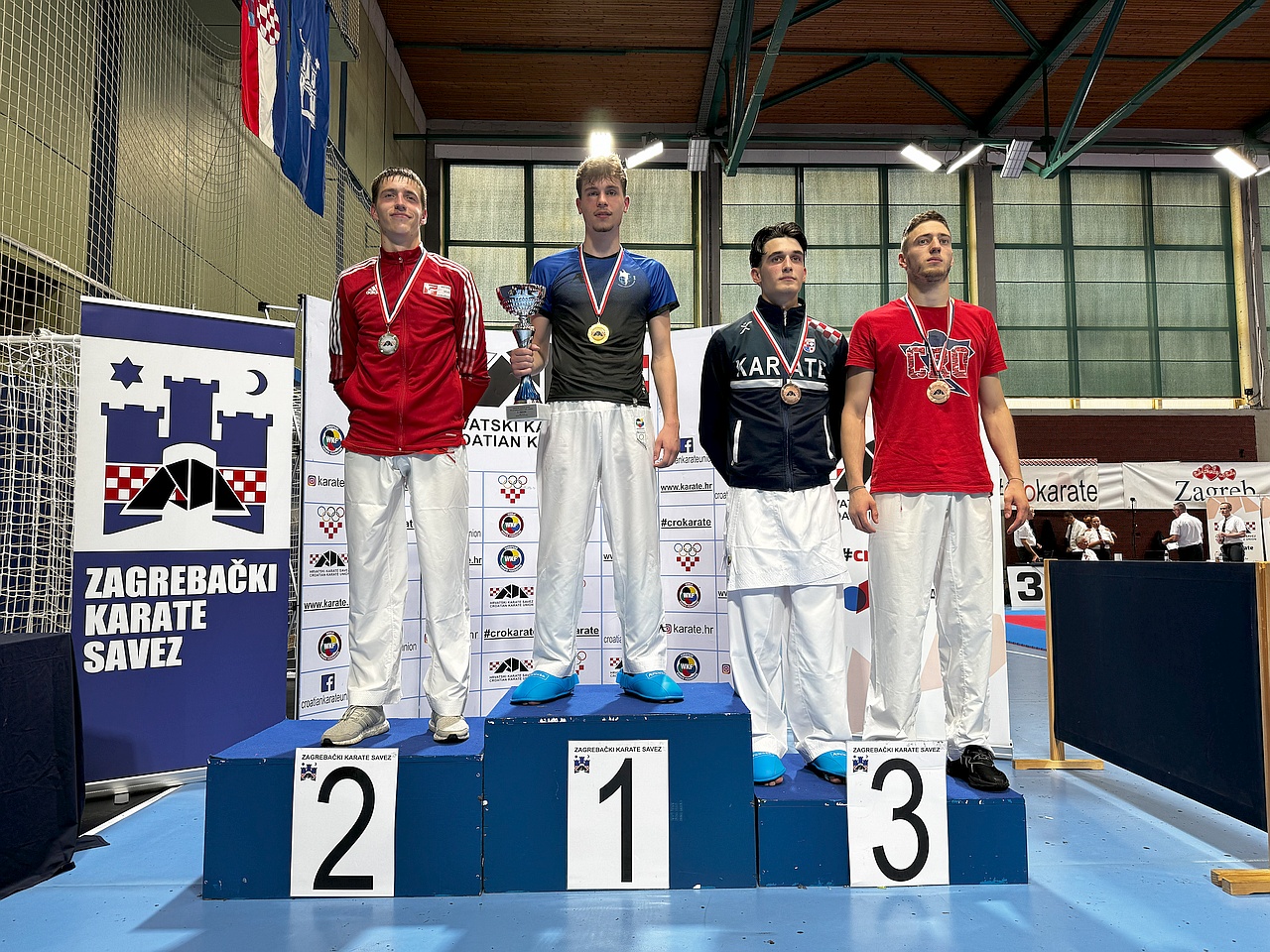 Članovi KK-a Globus na natjecanju