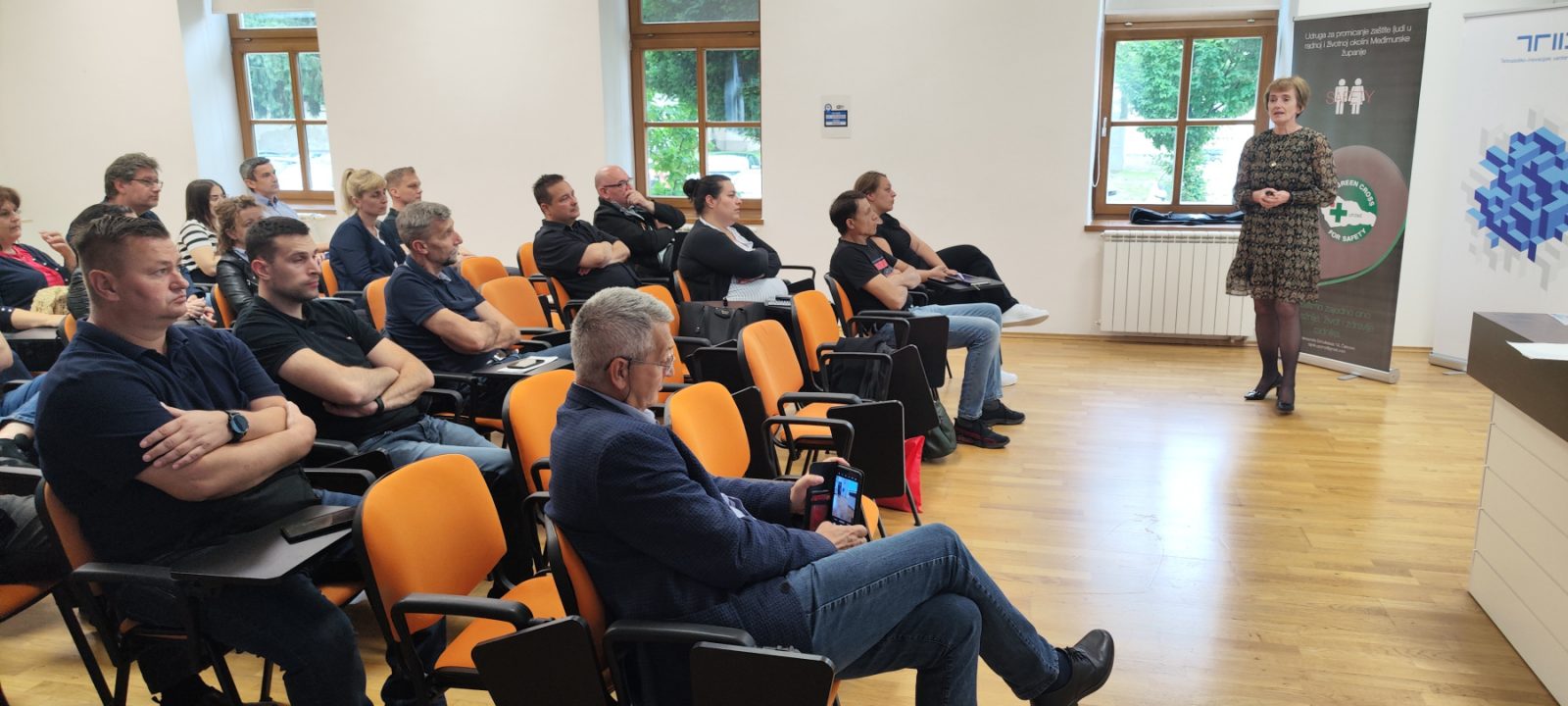 Publika na stručnom skupu zaštite na radu