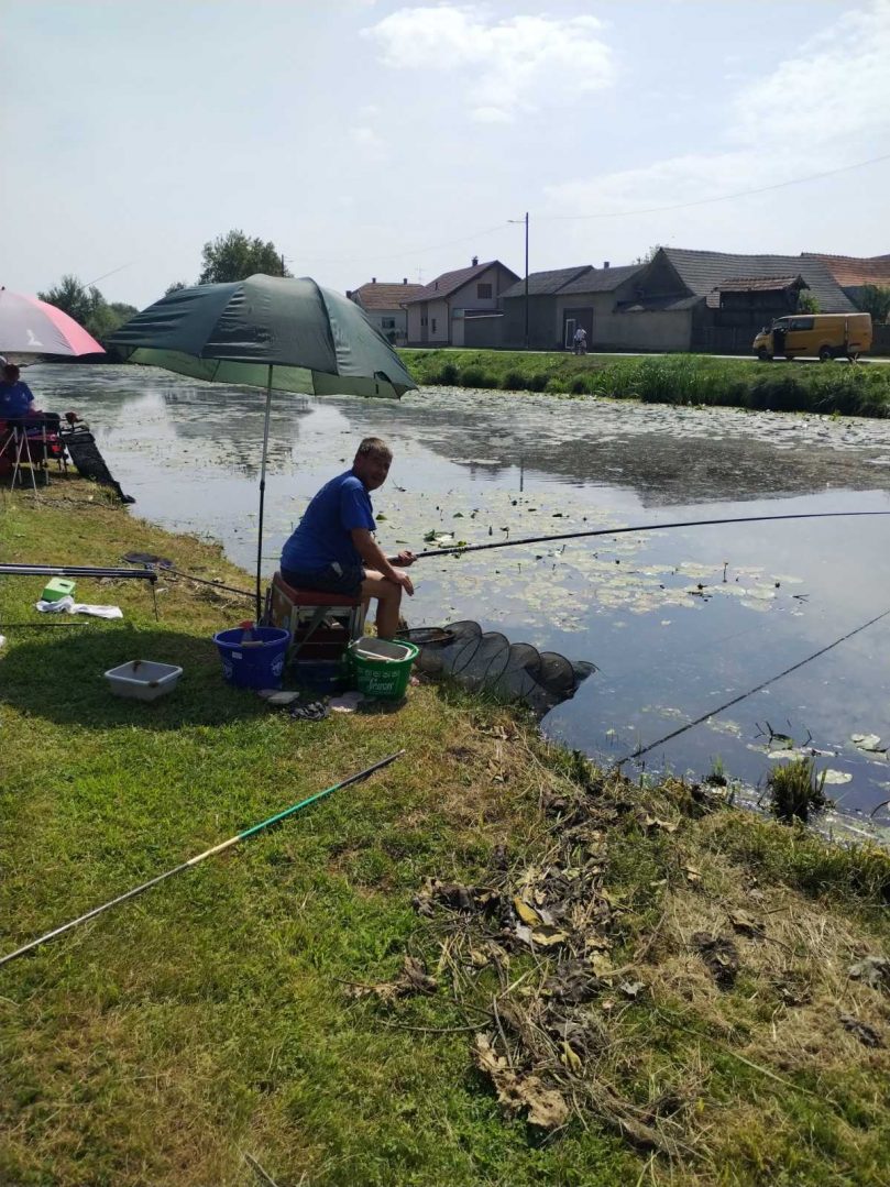 Ribiči na 4. kolu u ribolovu udicom na plovak za mastere i veterane