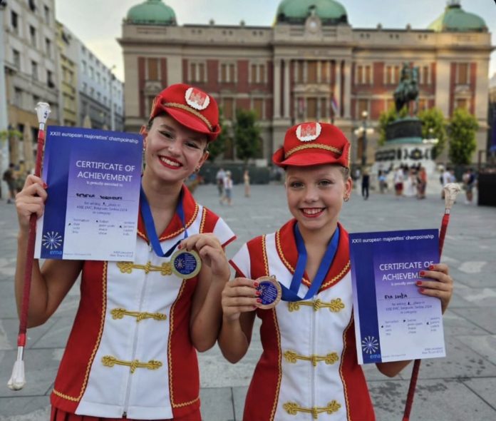 eva lukša i rebeka bogomolec
