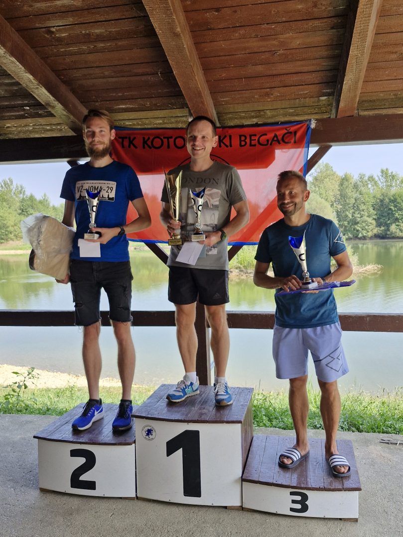 Tri prvoplasirana kod muškaraca na glavnoj utrci: Igor Filipić, Jurica Tomac i Igor Goričanec
