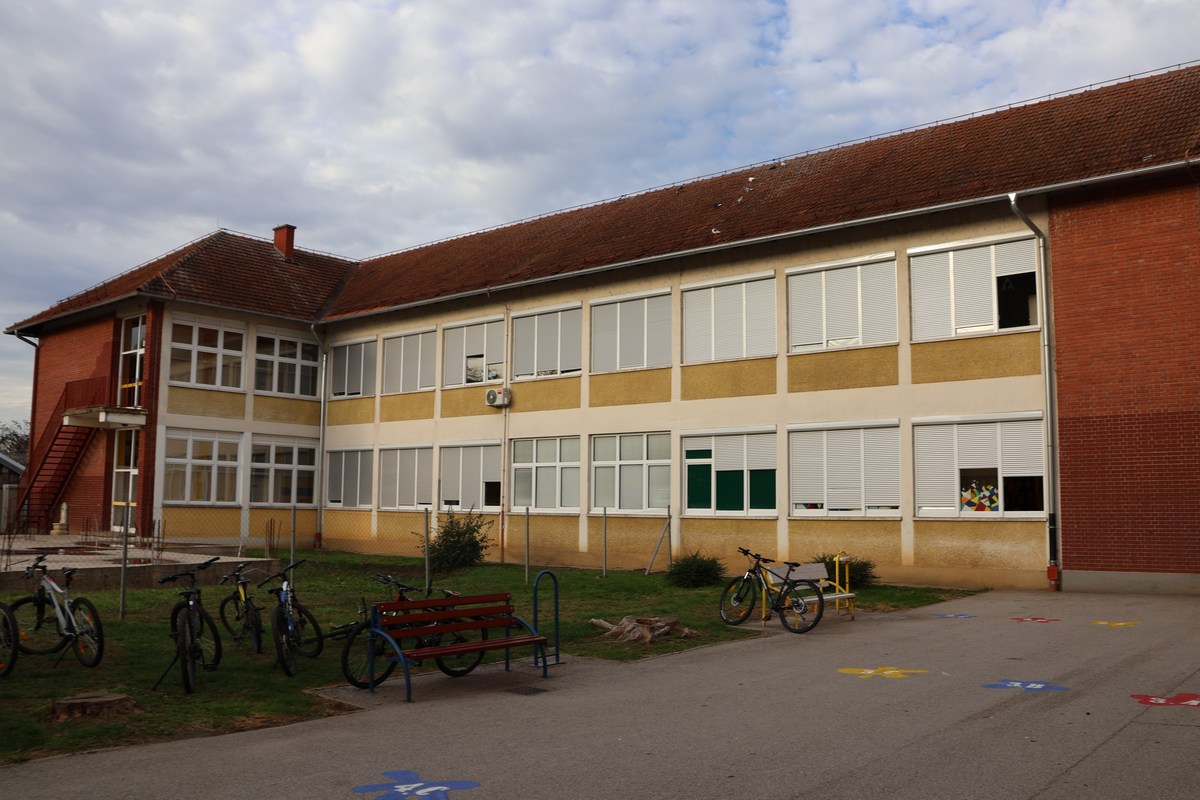 Rekonstrukcija zgrade