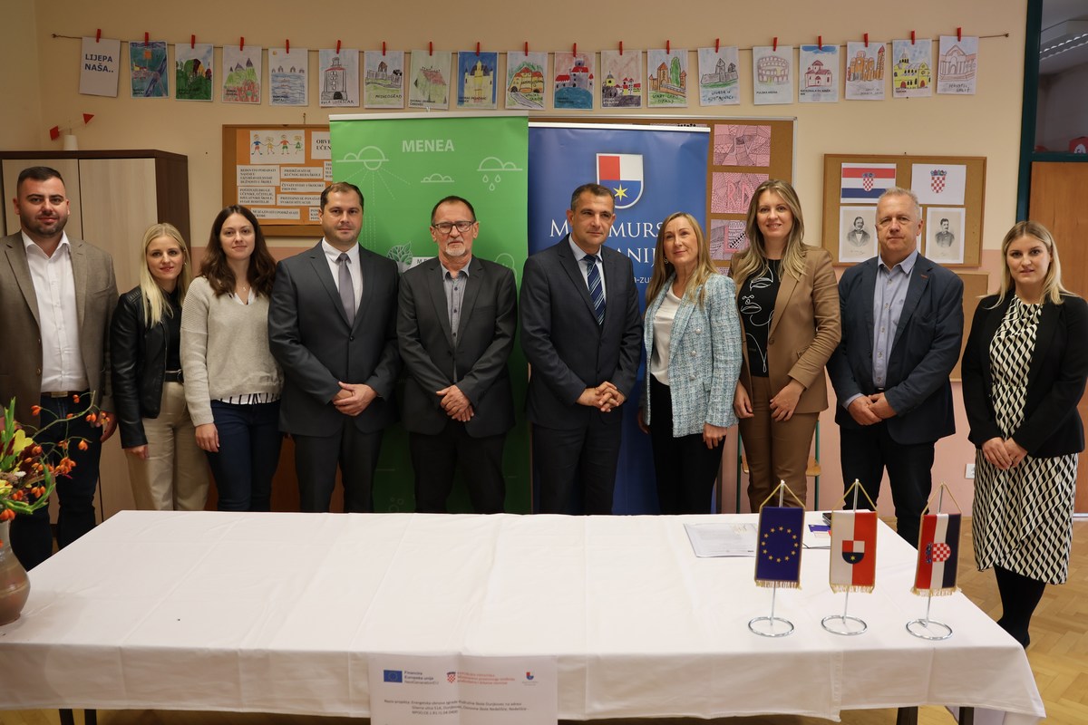 Političar na sjednici