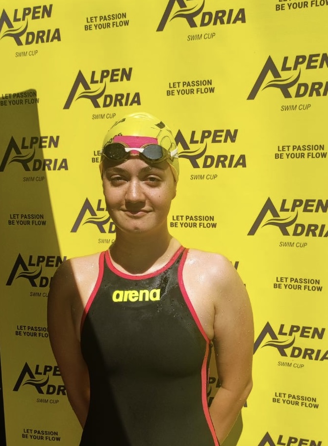 Sara Puklavec