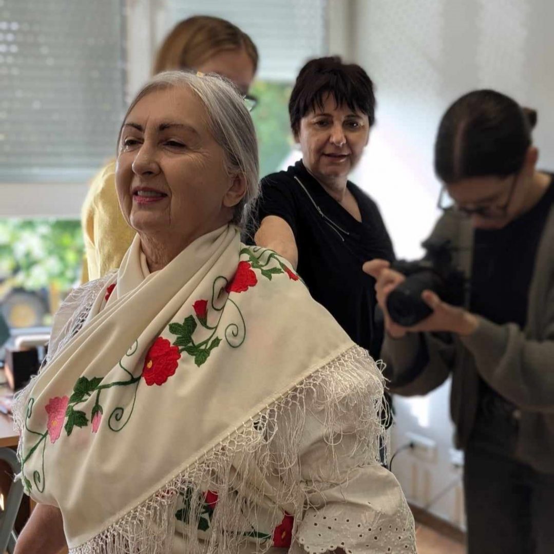 Polaznici područja Jezik kao igra u svoje su aktivnosti krenuli zanimljivim predavanjem o međimurskoj narodnoj nošnji 
