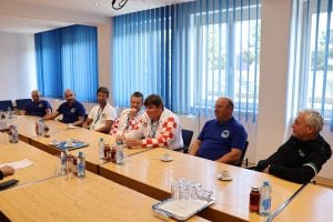 Prvaci u lovu ribe udicom na plovak