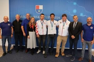 Prvaci u lovu ribe udicom na plovak