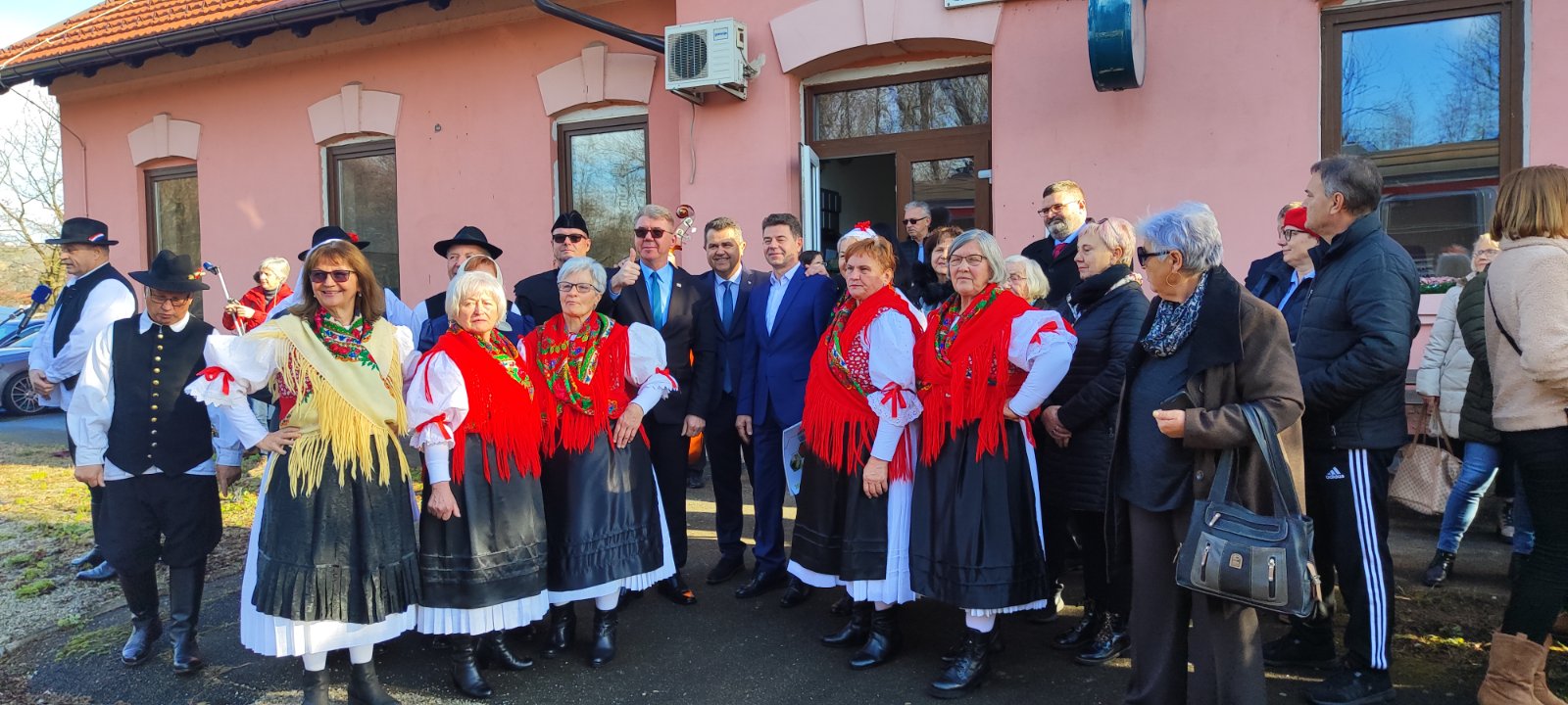 GMS Lendava narodne nošnje