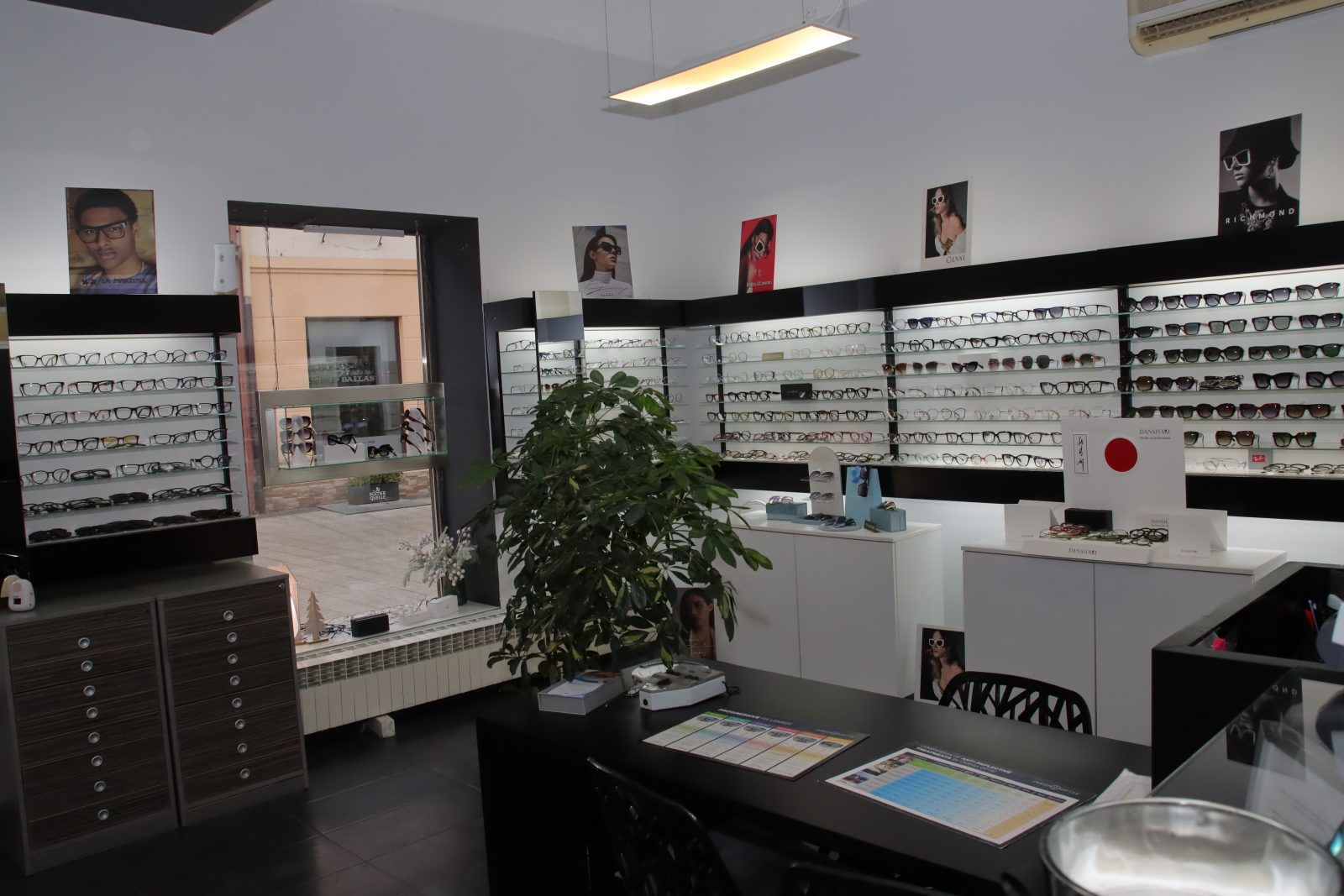 optika optovista naočale