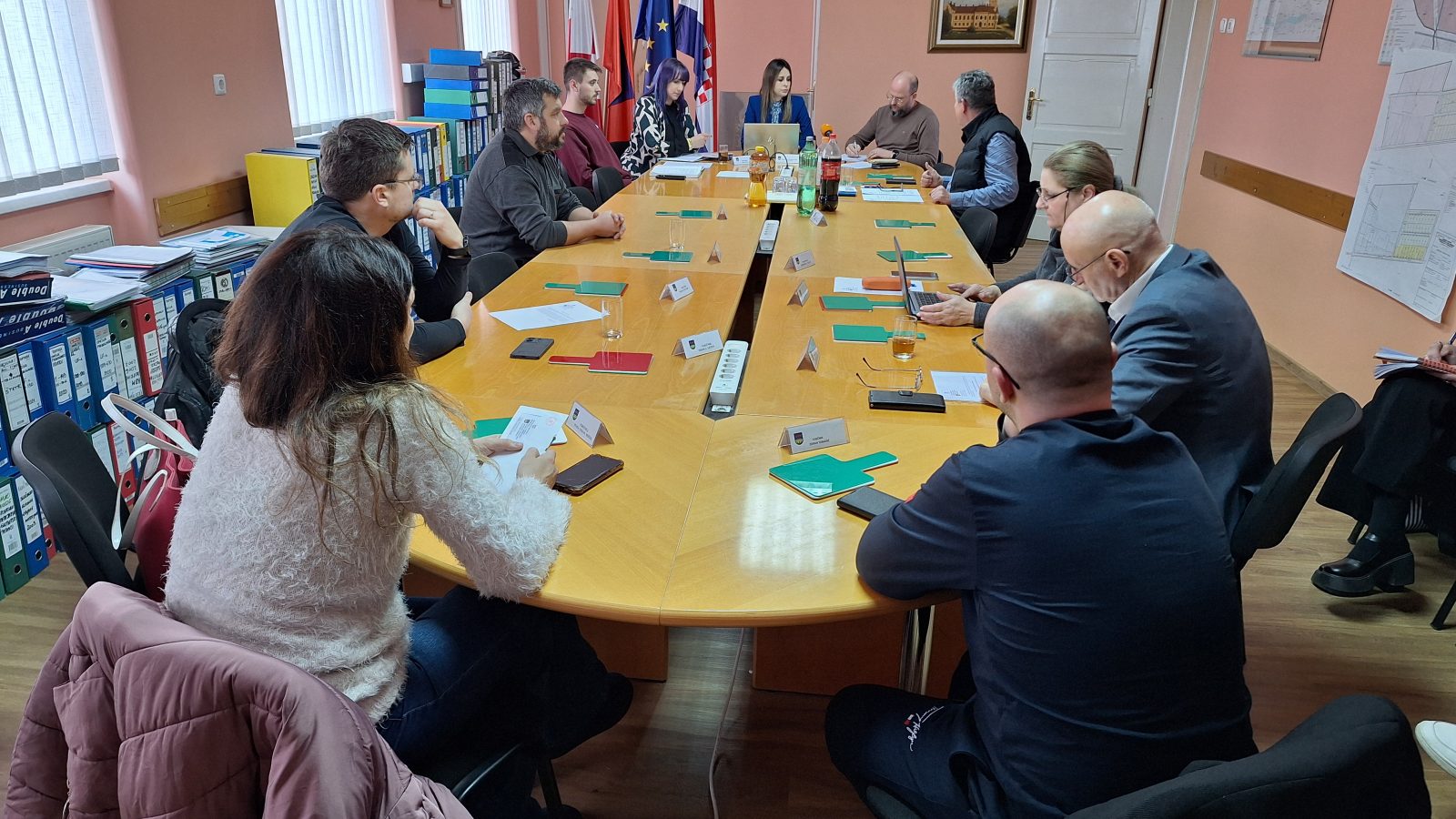 Okupljeni vijećnici
