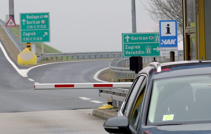 Misa zadušnica bila je razlog jurnjave autocestom