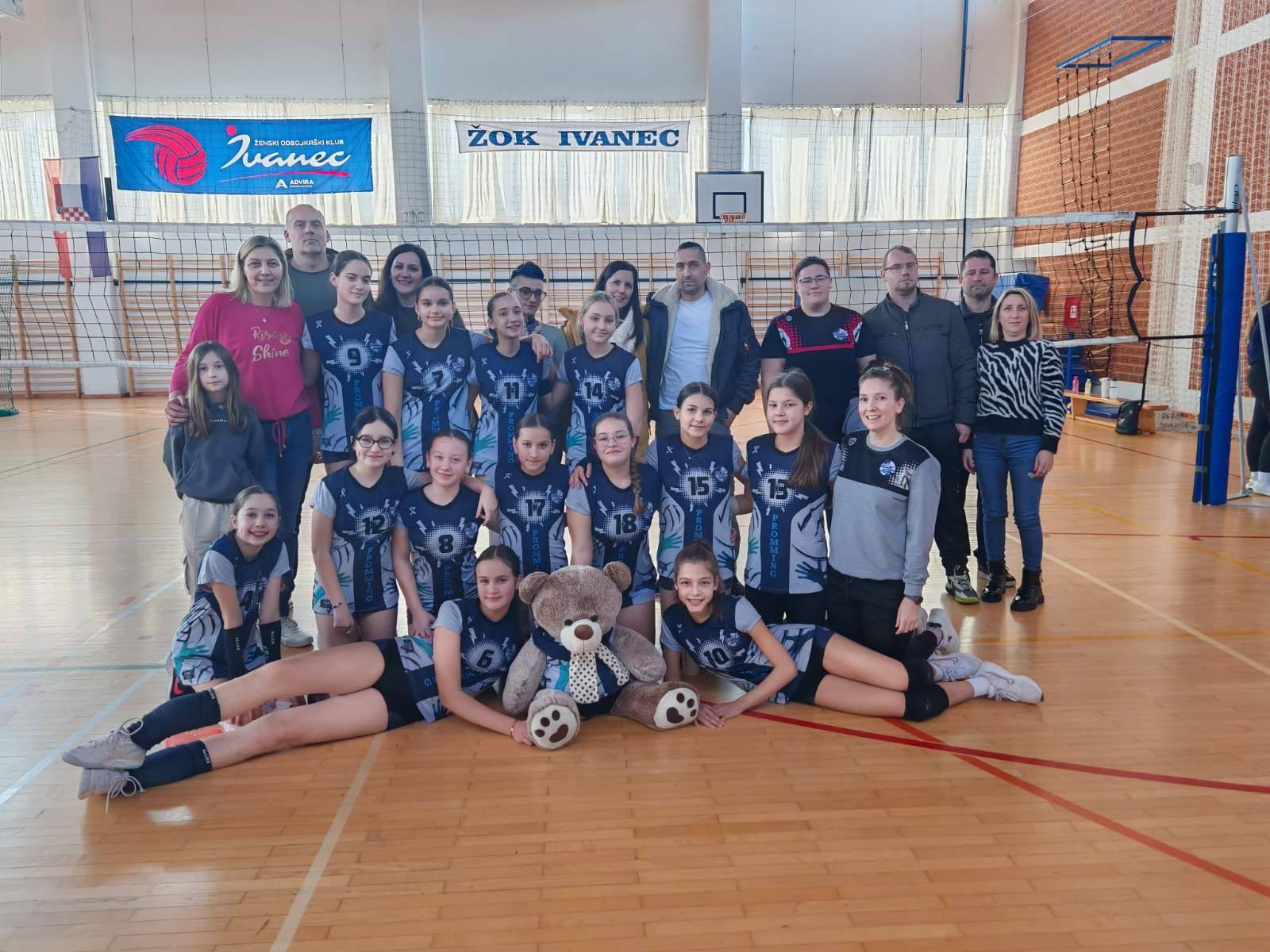 Odbojkašice Kaštela slave