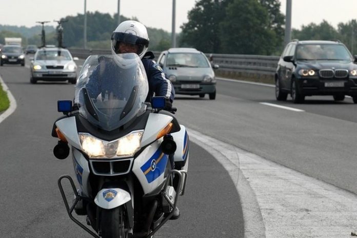 Međimurska policija danas, 5. svibnja, na jednoj lokaciji nadzire brzinu.