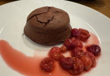 Neodoljivi lava cake sa preljevom