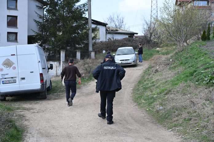 Policajac iznio tijelo svog djeteta iz požara