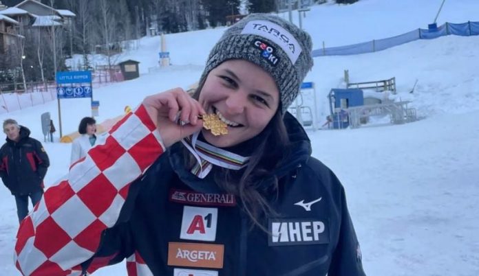 Zrinka sa medaljom